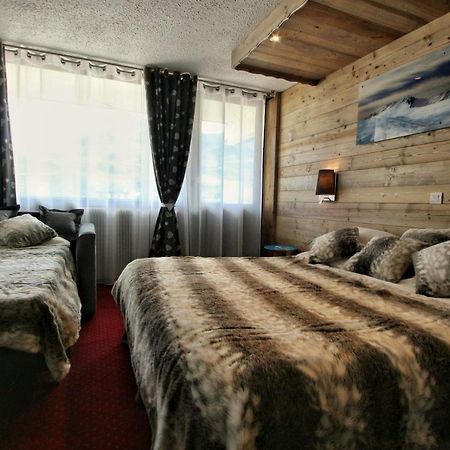 Hotel Le Pelvoux แซ็ง-มาร์แต็ง-เดอ-แบลวีย์ ภายนอก รูปภาพ