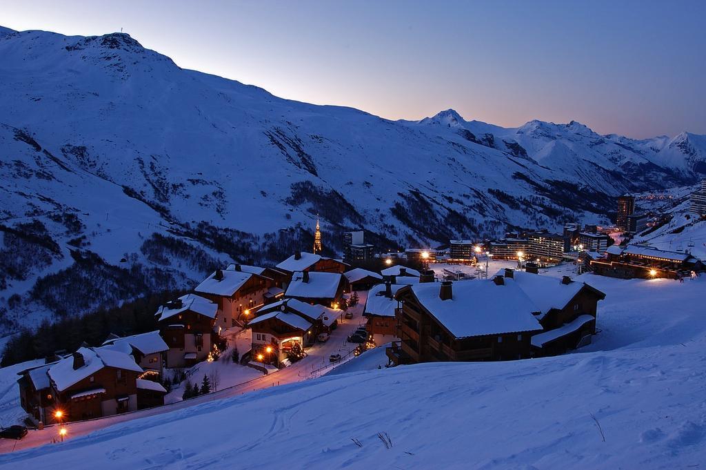 Hotel Le Pelvoux แซ็ง-มาร์แต็ง-เดอ-แบลวีย์ ภายนอก รูปภาพ